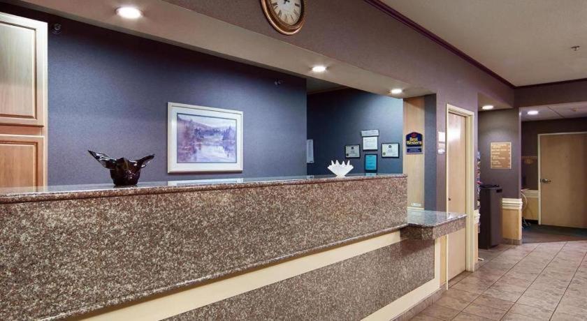 Best Western Fostoria Inn And Suites Екстер'єр фото