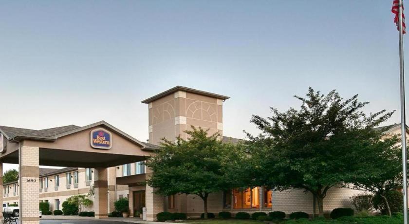 Best Western Fostoria Inn And Suites Екстер'єр фото